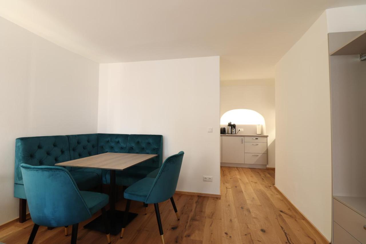 Fischer Boardinghouse Kf Отель