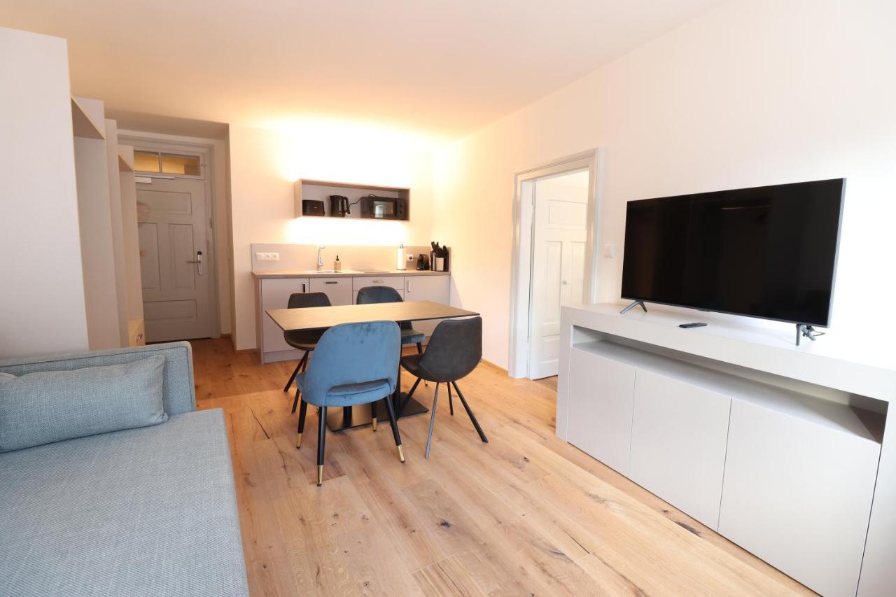 Отель Fischer Boardinghouse Kf